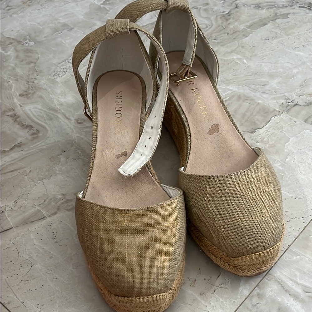 Jack Rogers Tan and White Espadrille Flats with Ankle Strap